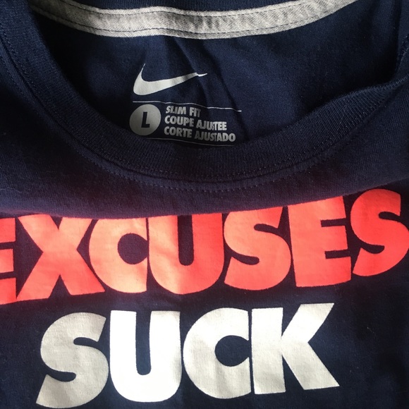 Nike workout Tee bundle! - Picture 7 of 7