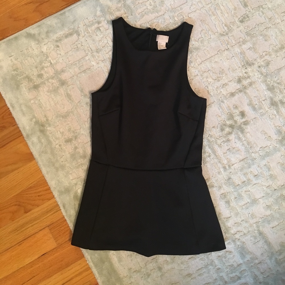 Black sleeveless blouse