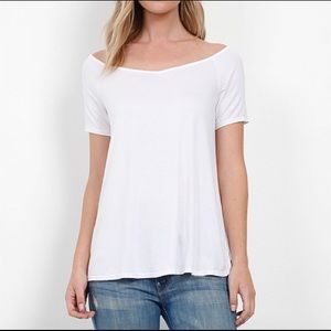 THREE DOTS Refined Jersey Off Shoulder Tee