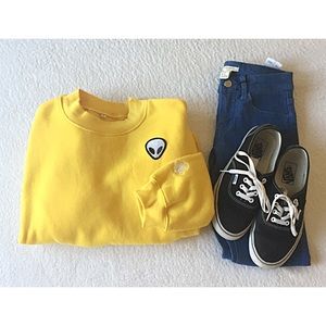 Yellow alien crew neck