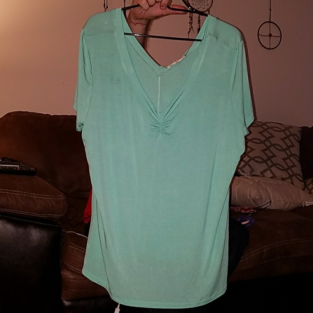 Deep v-neck tshirt