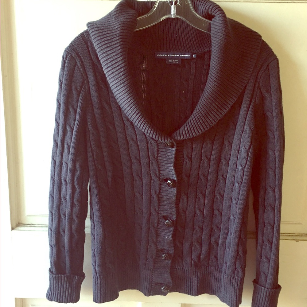 Blue Ralph Lauren comfortable sweater.