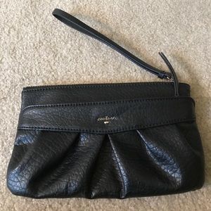 Juicy Couture Wristlet. I accept offers‼️