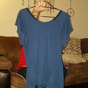 Scoop neck blouse