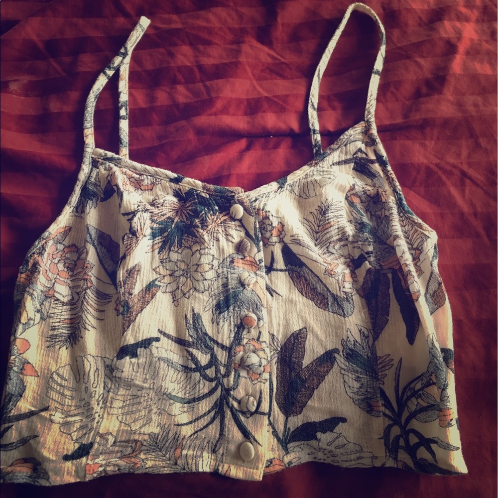 Kendall + Kylie Button Crop Top XS
