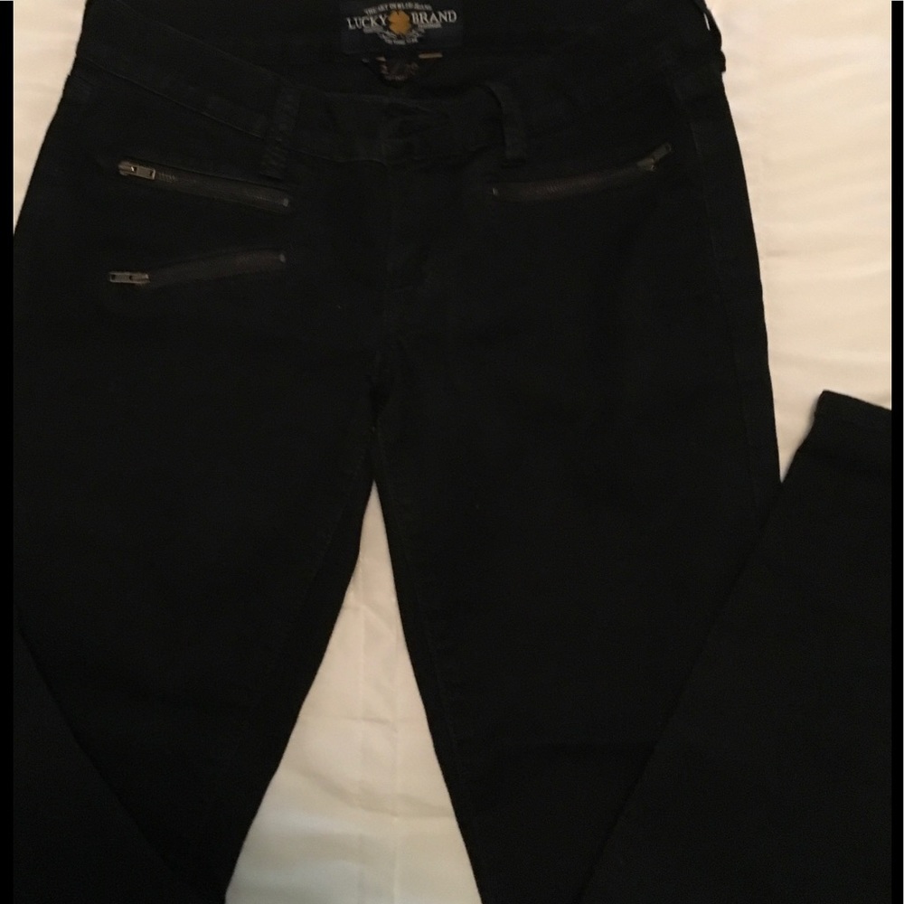 LUCKY BRAND JEANS