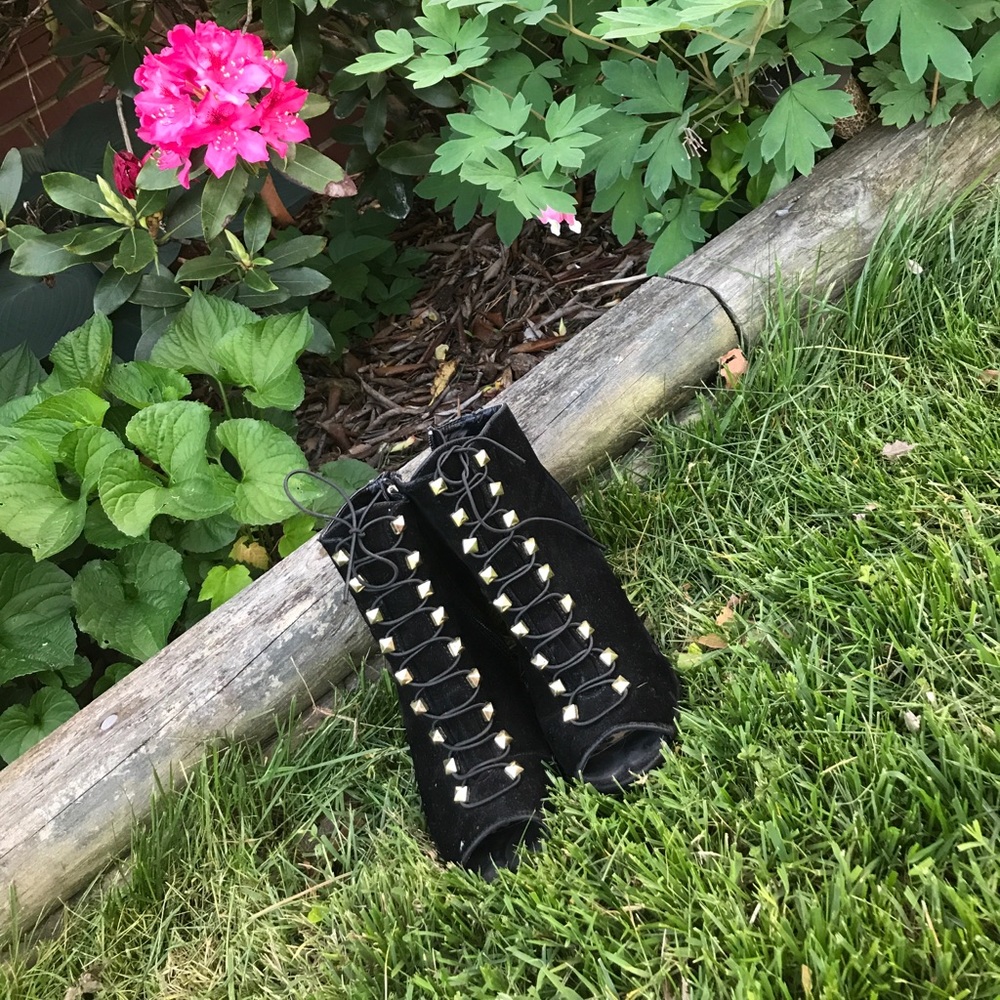 Black & Gold Heel Booties