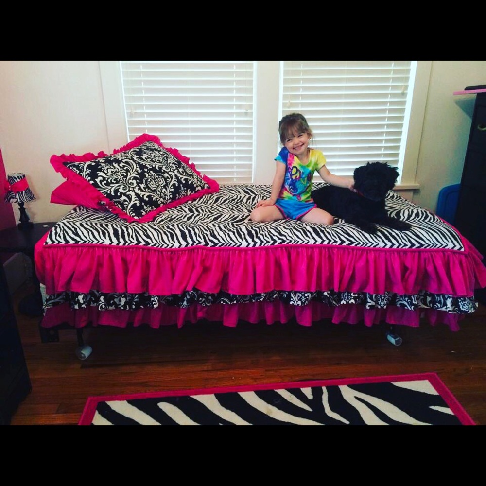 Twin bedding