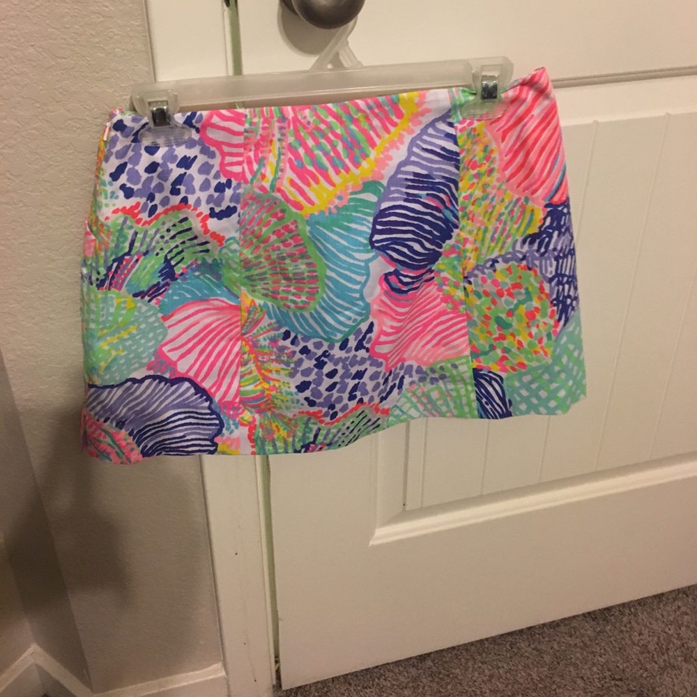 Lilly Pulitzer skort.