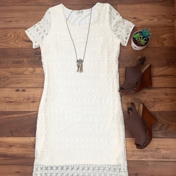 madison Dresses & Skirts - CCO sale🌙🌙Summer boho cream dress
