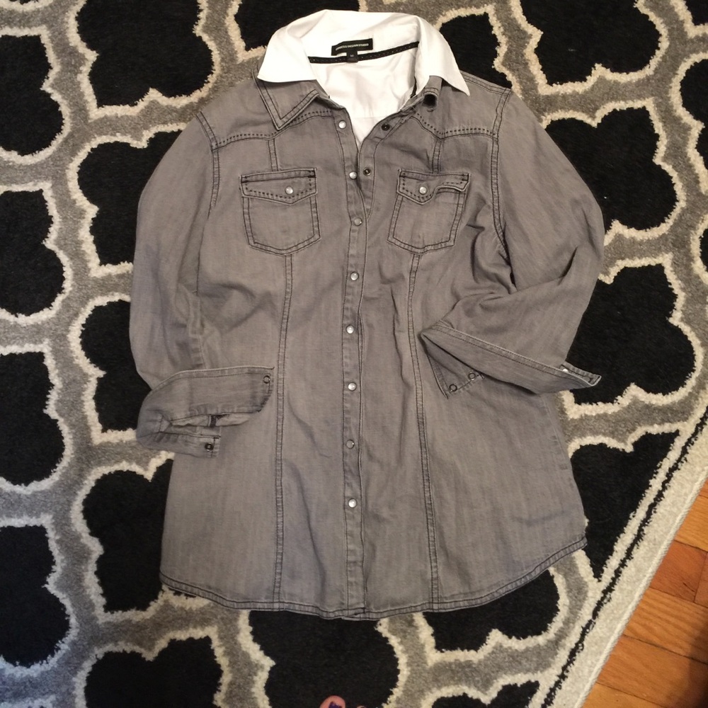 Grey cowgirl shirt