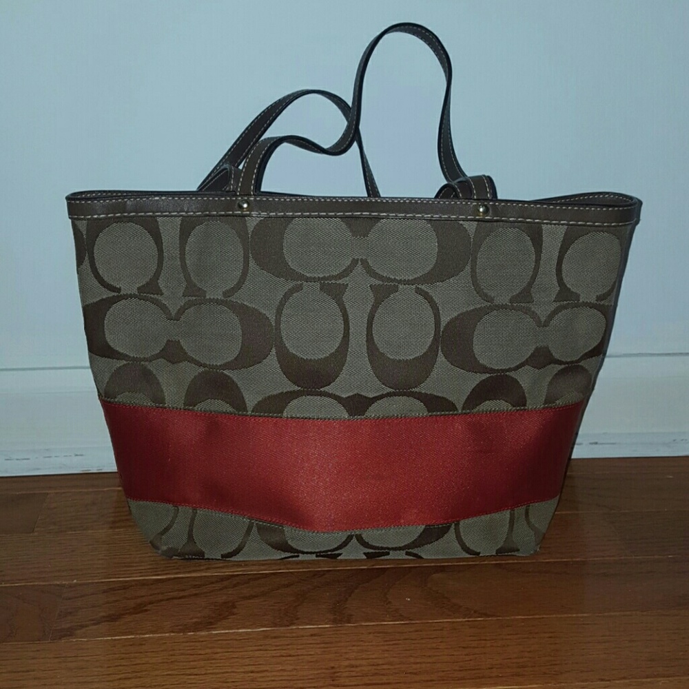 Coach purse