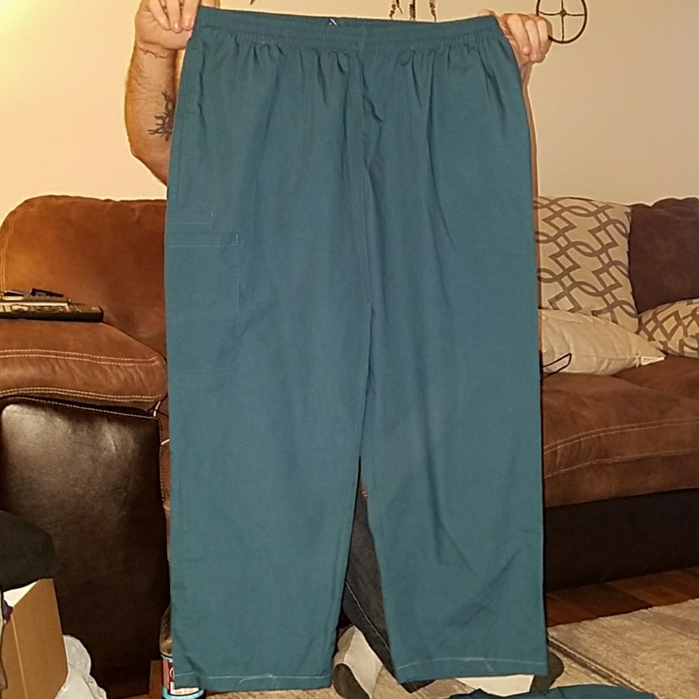 Scrub pants