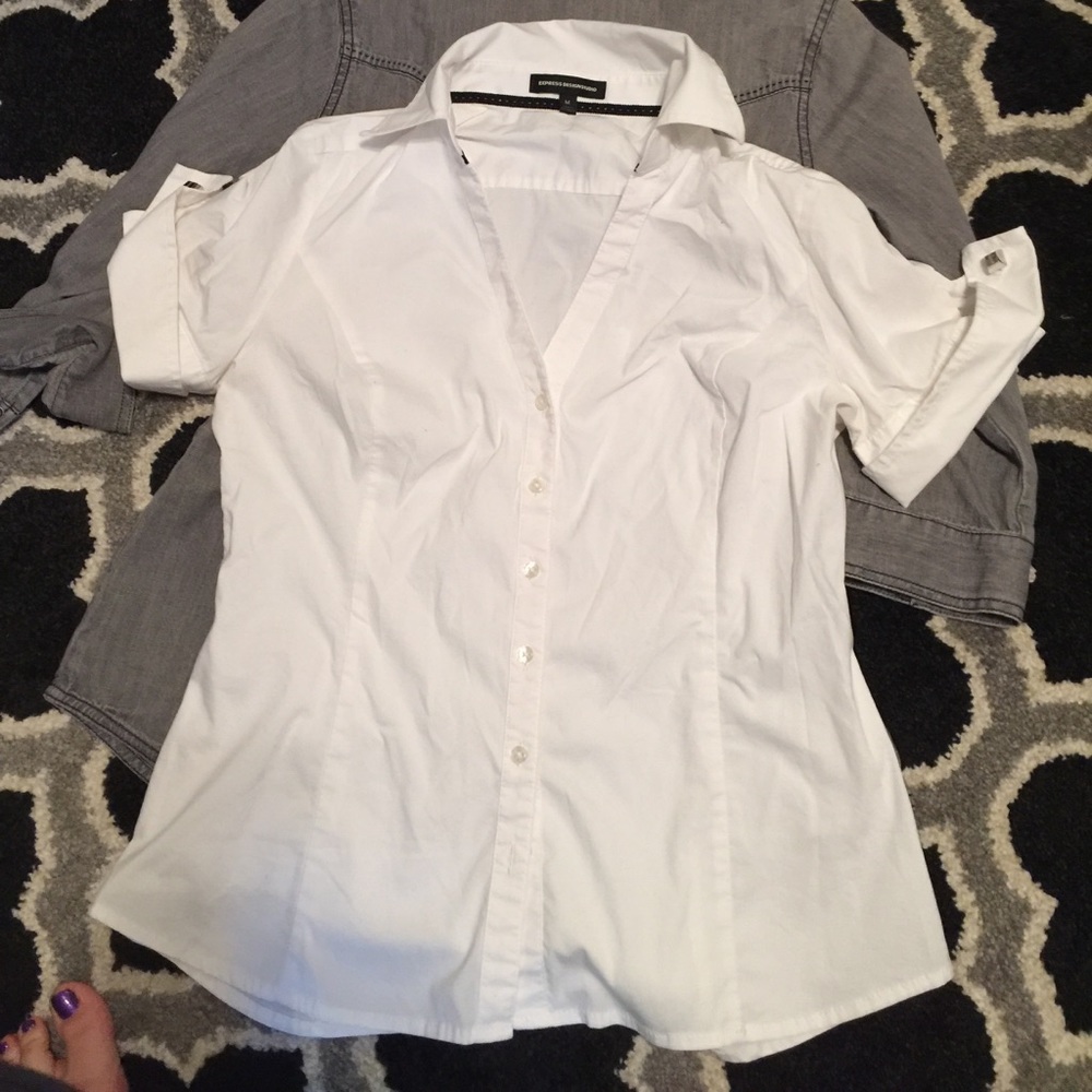 White dress shirt