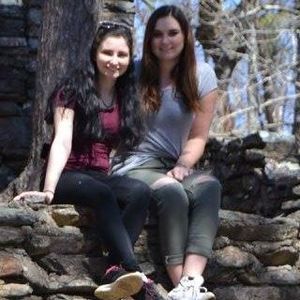 Meet your Posher, Leah