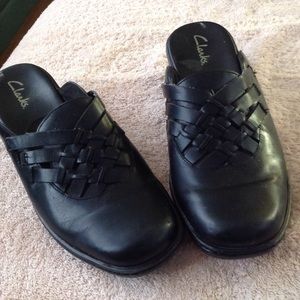 Clarks Black Clogs