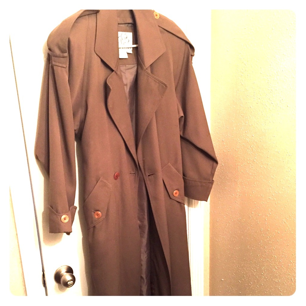 Posh Gantos Trench Coat in Beige