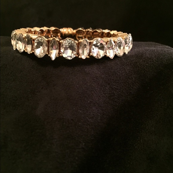 Jewelry - Rhinestone Bangle With Hinge Opening
