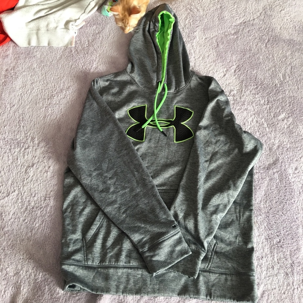 Men's Grey Under Armour hoodie