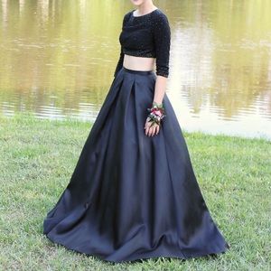 Black Jovani Long Sleeve Two Piece