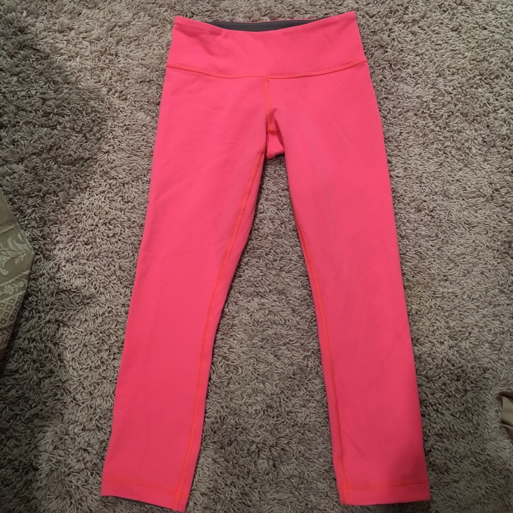 Lululemon Wunder Under Crop leggings