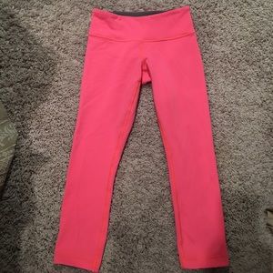 Lululemon Wunder Under Crop leggings