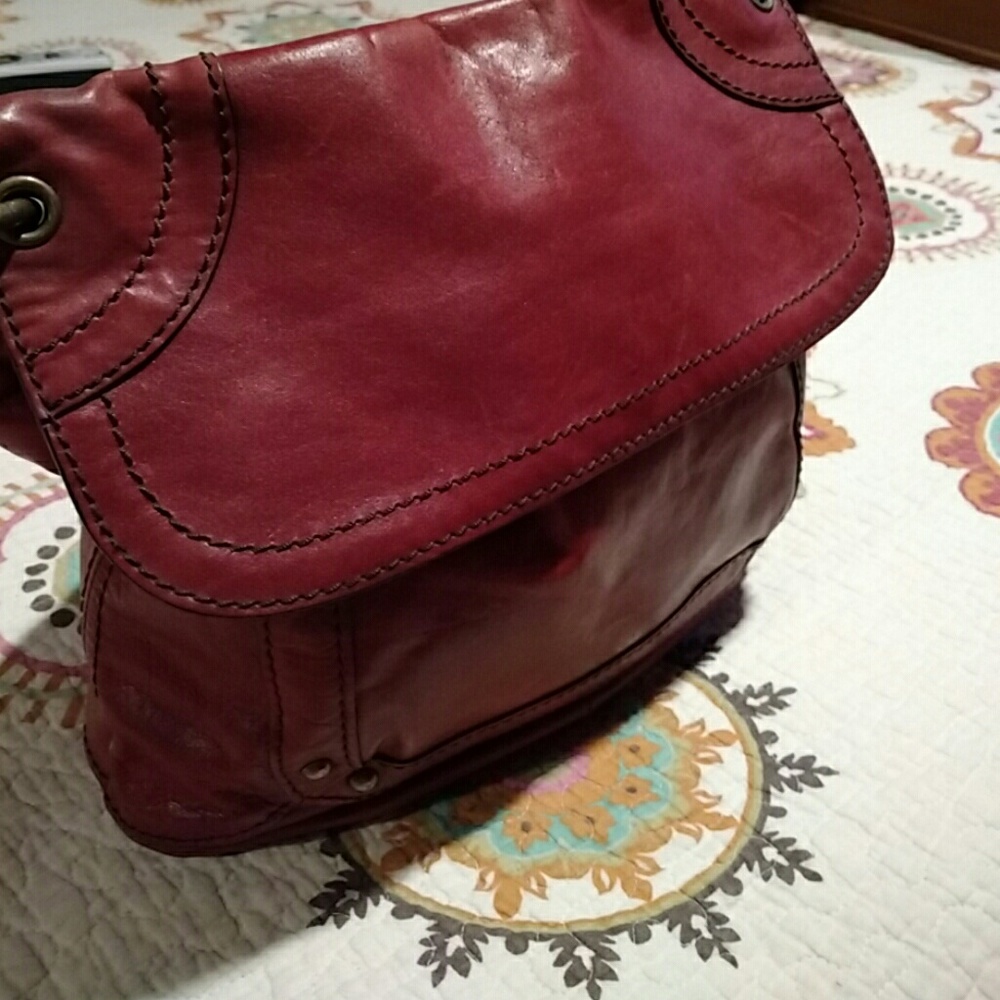 Fossil purse. Deep Red. Smooth leather