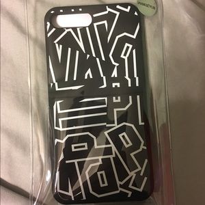 Victoria secret iPhone 6s Plus/ 7 plus case