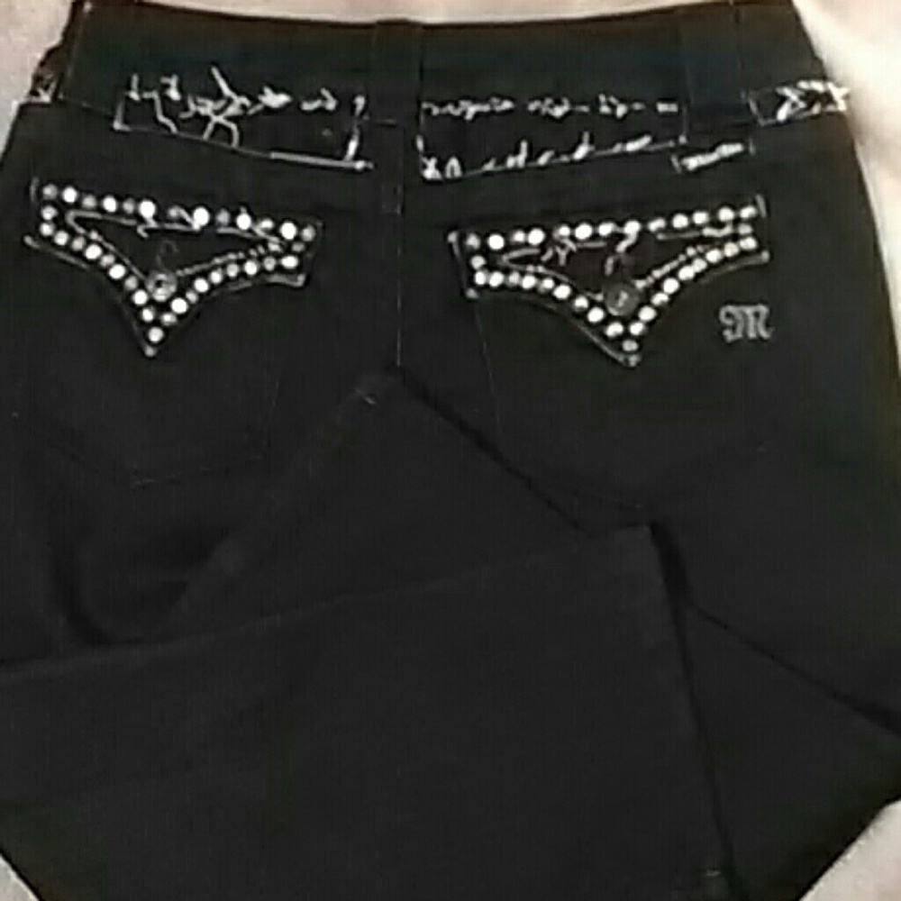Miss Me Capri's