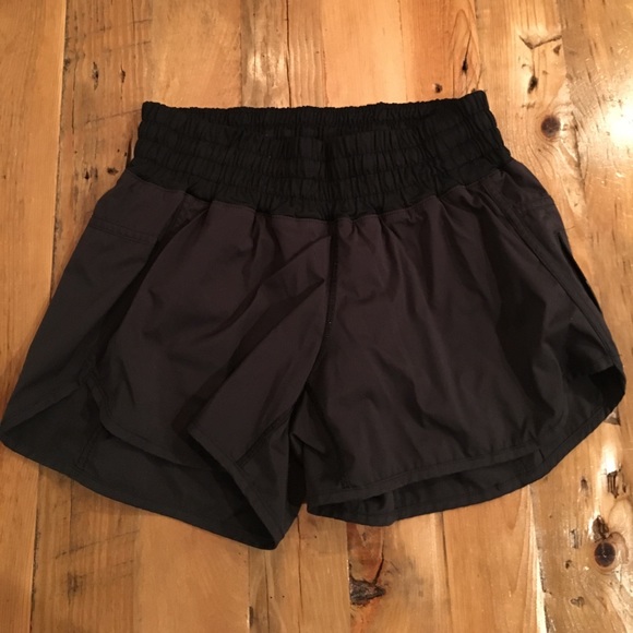 lululemon athletica Pants - Lululemon Tracker II Running Shorts- size 10
