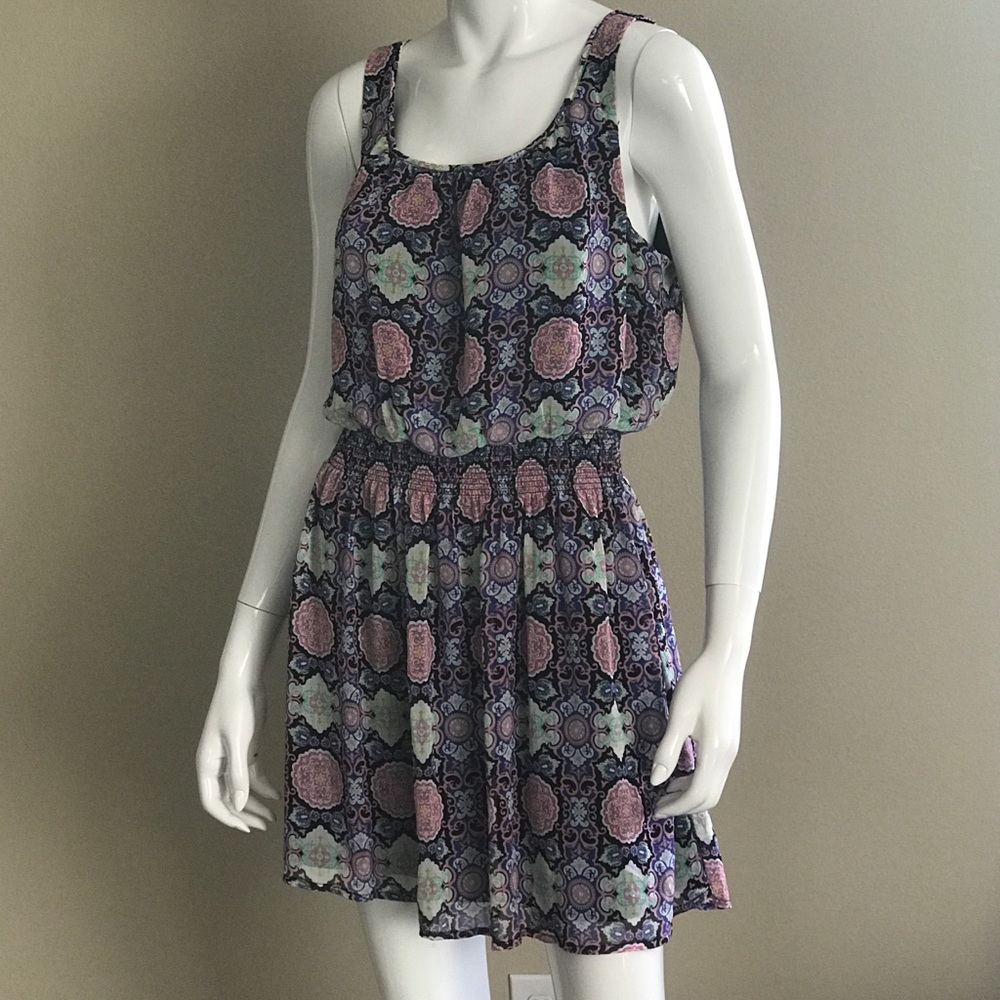 Olsenboye, sleeveless, insert waist, mini dress.