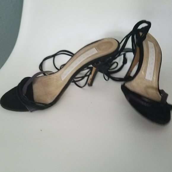 Carmen Ho tie-up heels - Picture 2 of 3