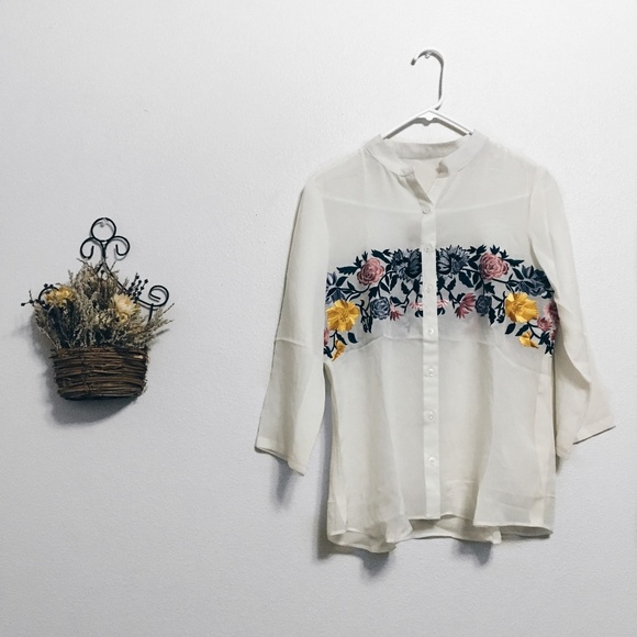 Georgette Top With Embroidery - Picture 1 of 1