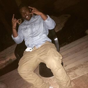 Meet your Posher, Geno