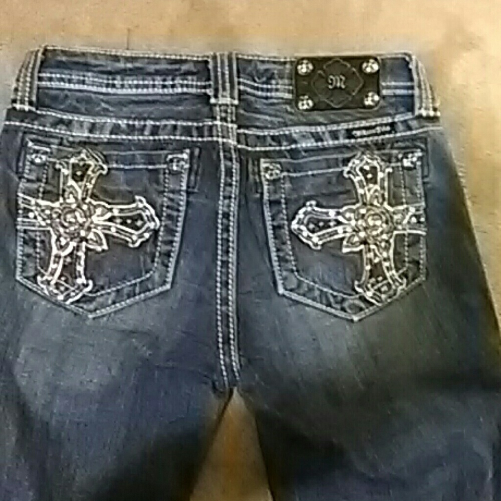 Miss Me Bermudas