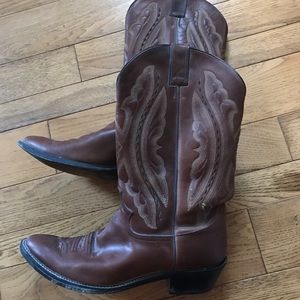 Men's cowboy boots