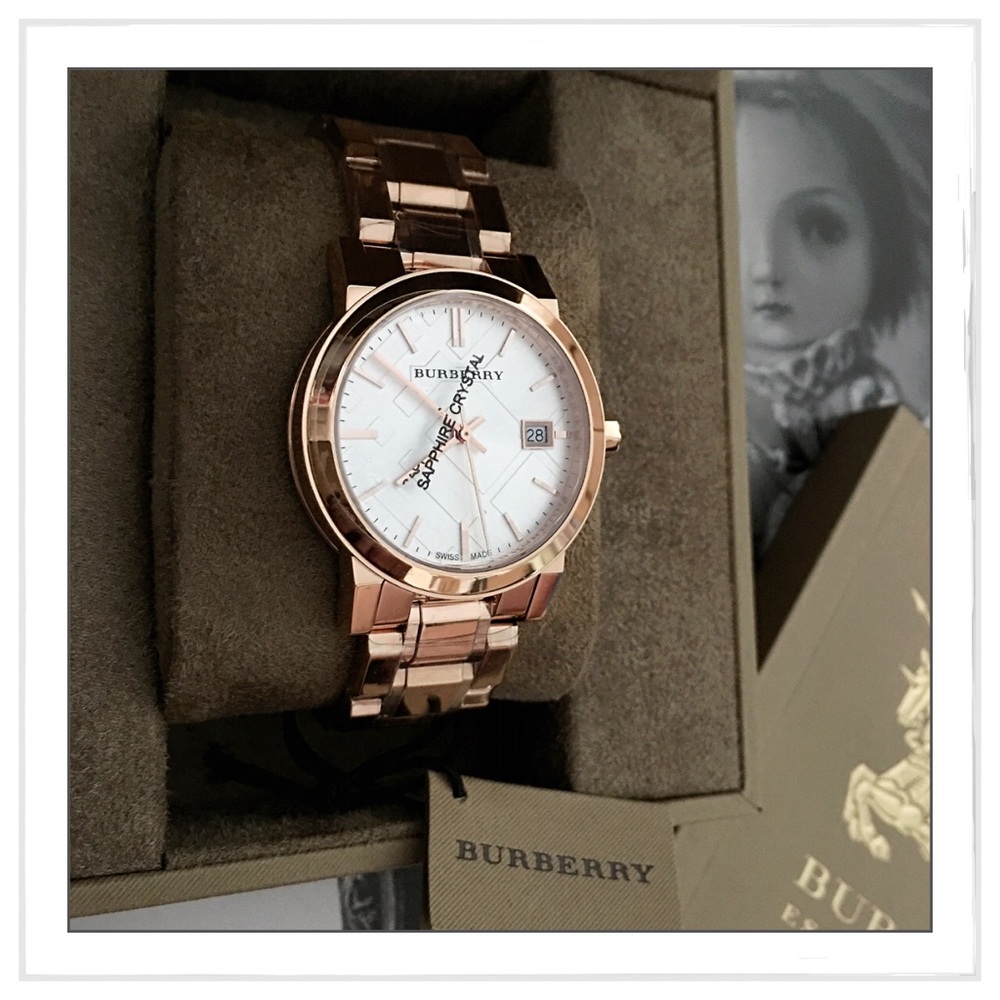 🛑SALE🛑Burberry 34mm Rose Gold-Plated City Watch - Picture 4 of 8