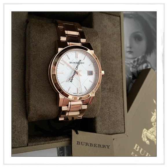 🛑SALE🛑Burberry 34mm Rose Gold-Plated City Watch - Picture 4 of 8