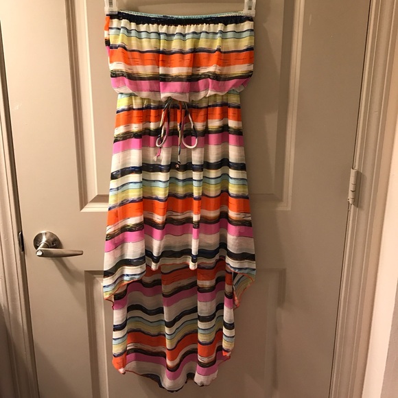 Hi-Low dress - Picture 1 of 2