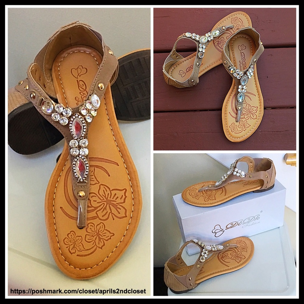 EMBELLISHED JEWELED GLADIATOR FLATS SANDALS - Picture 6 of 7