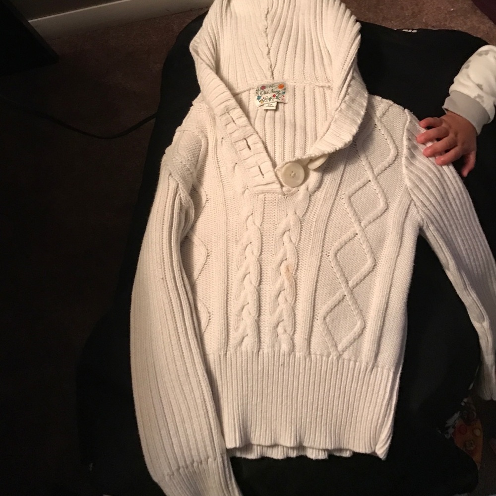 Old Navy sweater great condition.