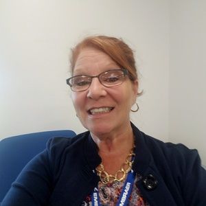 Meet your Posher, Lynette