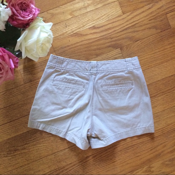 NY&Co Khaki-colored shorts - Picture 2 of 4