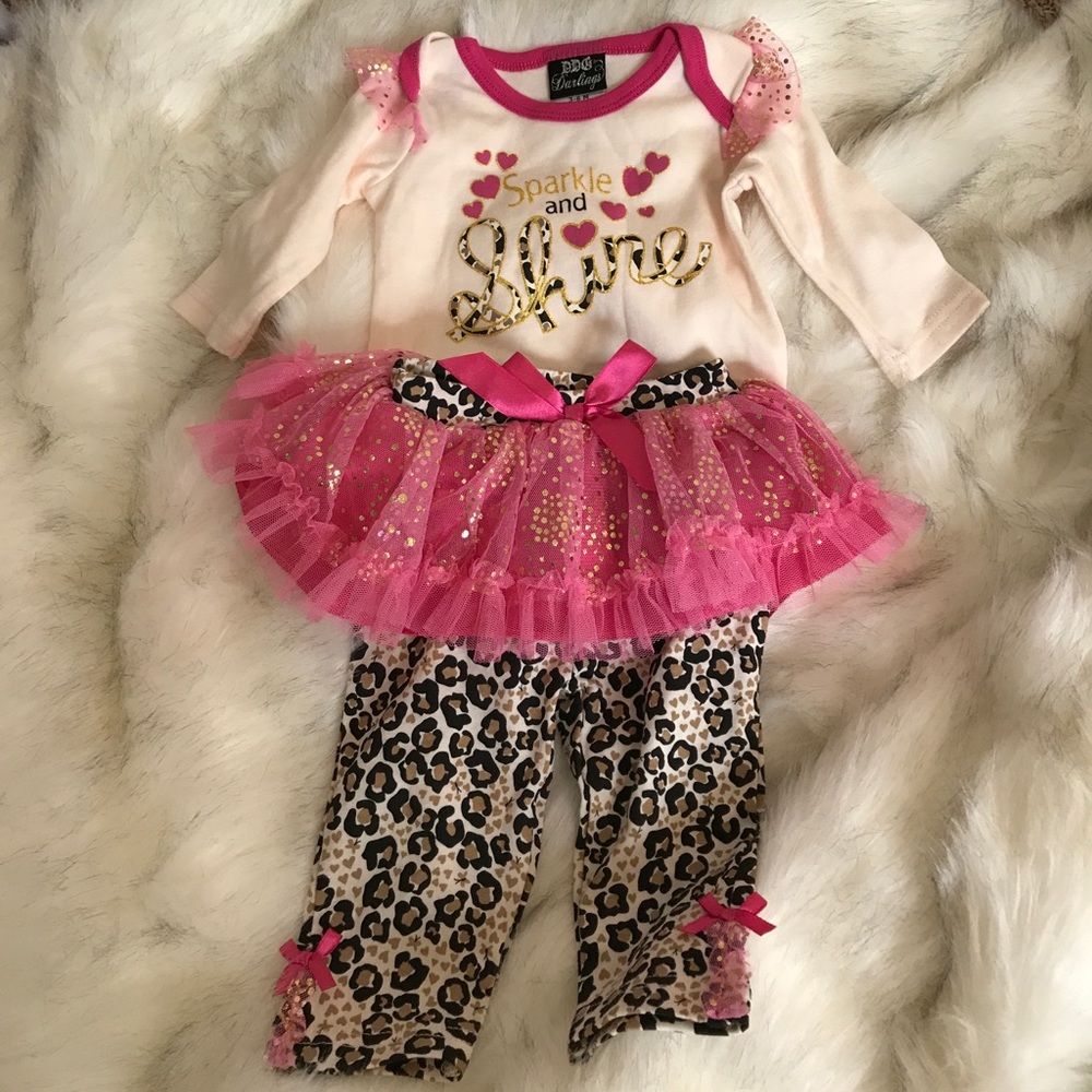 Baby girl outfit 3-6 m
