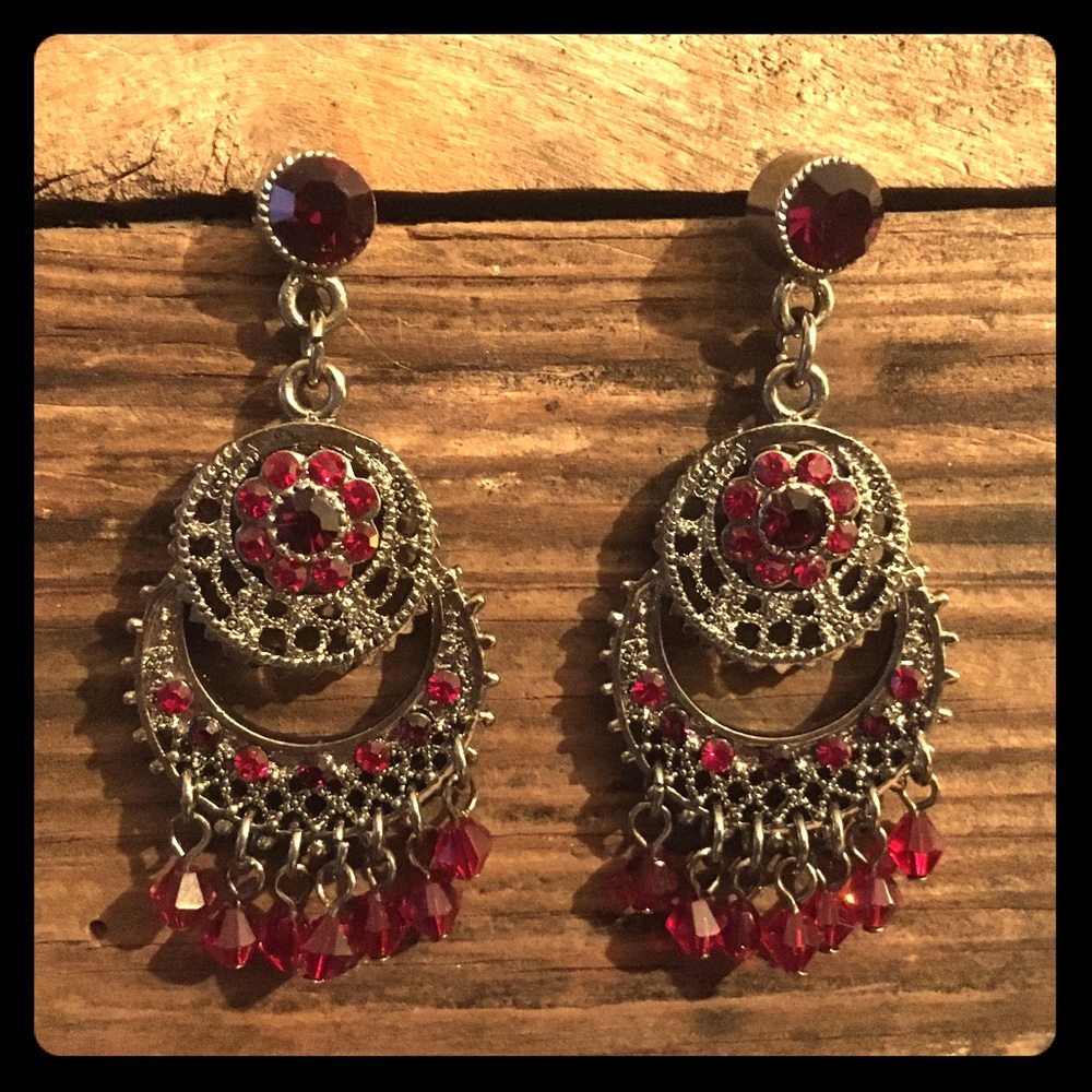 Deep red rhinestone drop earrings