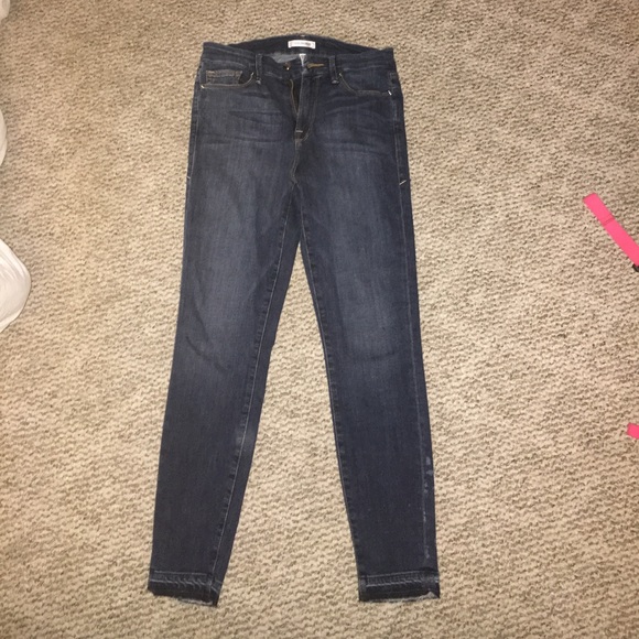 khloe kardashian jeans company