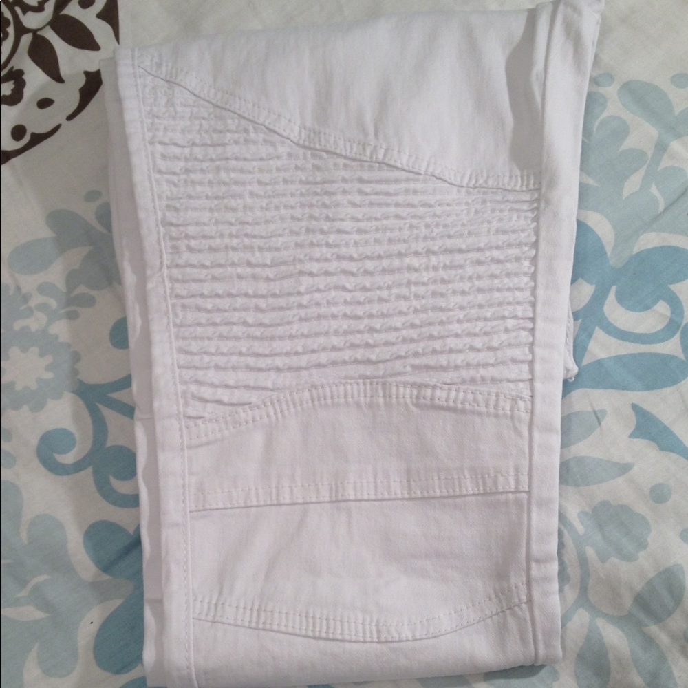 NWOT White Moto Jeggings / Pants