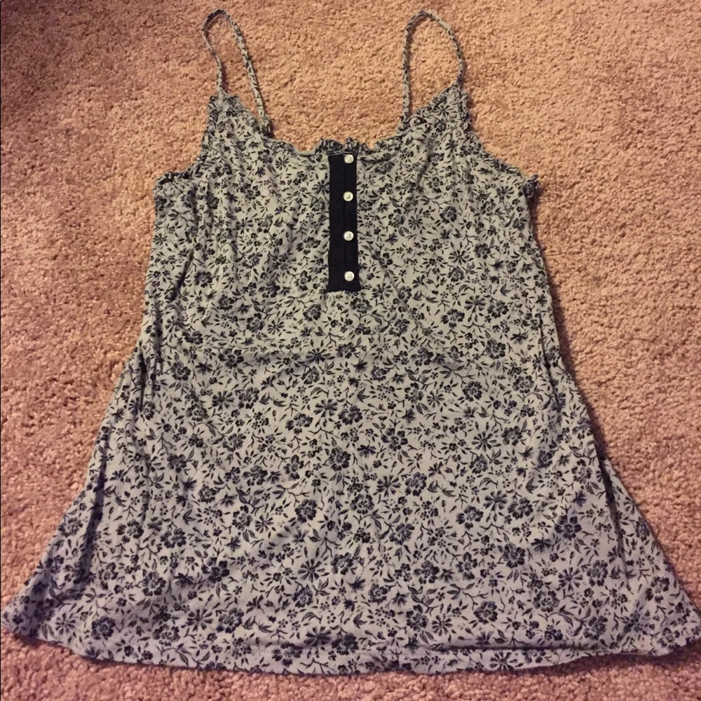 Size small old navy floral tank black and gray