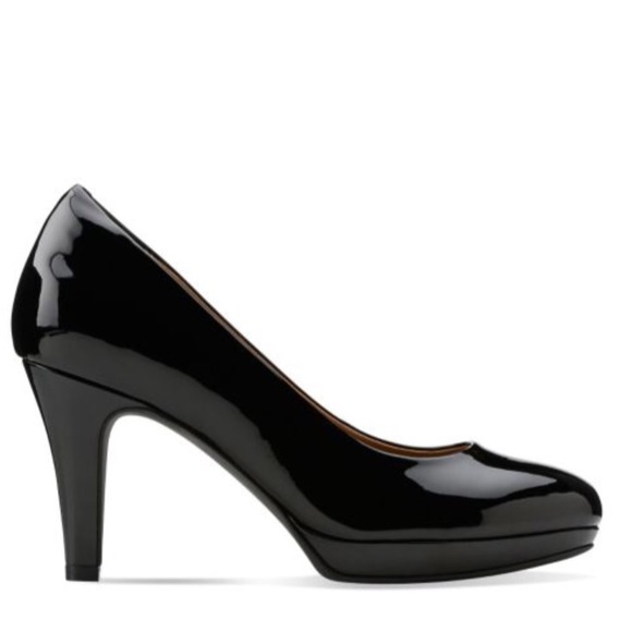clarks bendables brier dolly patent pumps