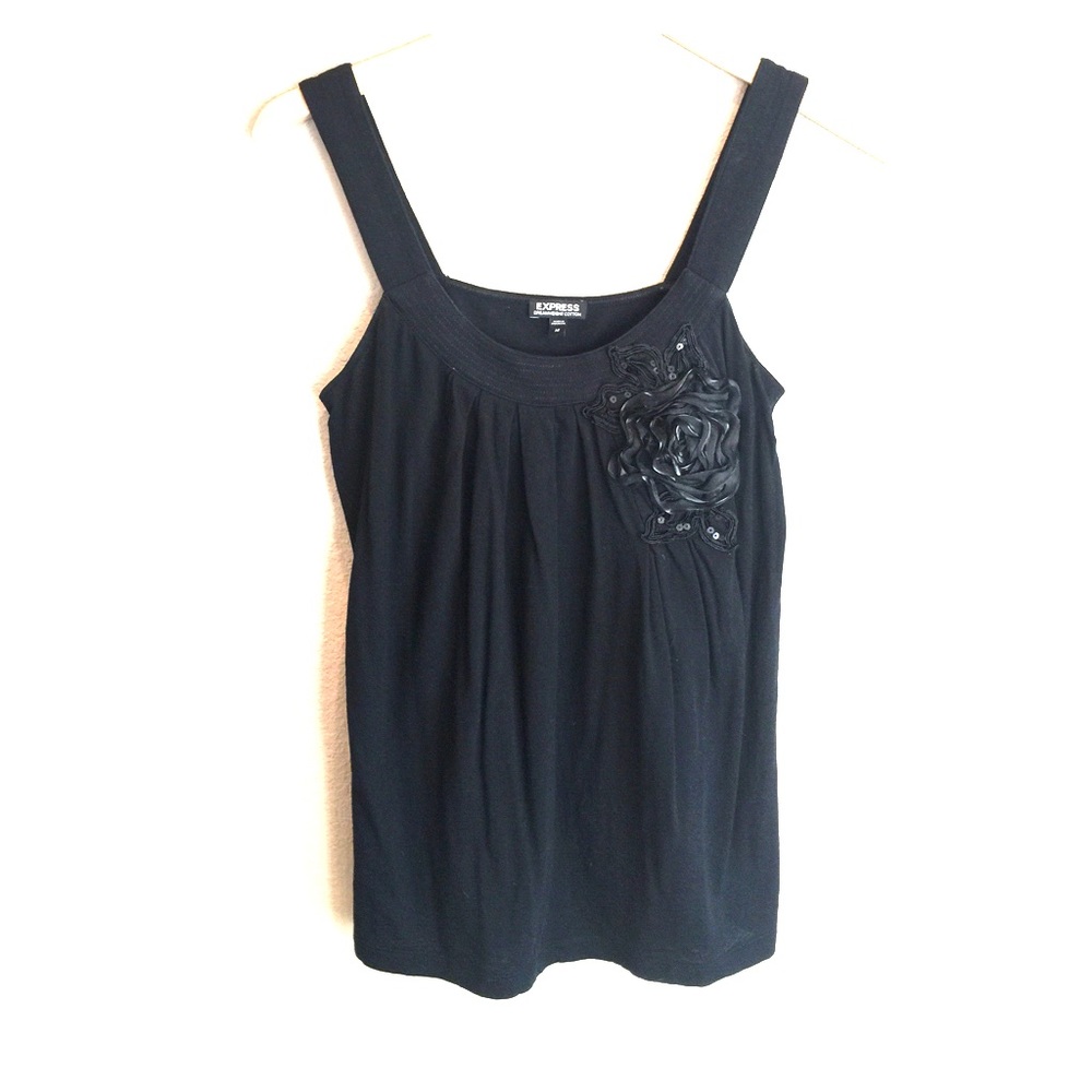 Express Tank with Pop-Up Floral Design